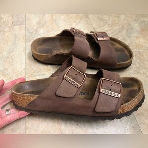 Birkenstock sandals size 39 regular width fits ladies 8-8.5